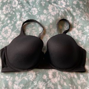 38DD Body by VS Bra